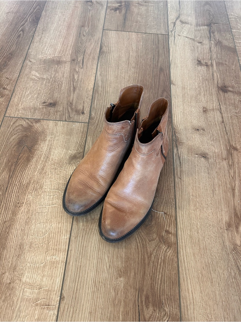 Women’s Tan Leather Ankle Boots